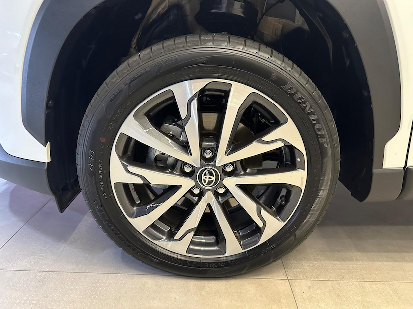 Foto do veículo TOYOTA COROLLA CROSS  XRE 2.0 16V FLEX AUT 2024 6.265 KM 162.900,00