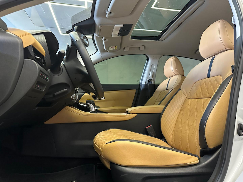 Foto do veículo NISSAN SENTRA  2.0 EXCLUSIVE CVT 2023 12.161 KM 148.900,00