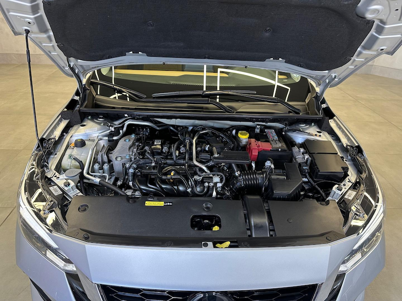 Foto do veículo NISSAN SENTRA  2.0 EXCLUSIVE CVT 2023 12.161 KM 148.900,00
