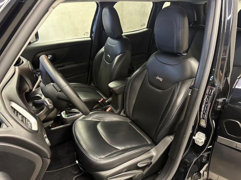 Foto do veículo JEEP RENEGADE  1.8 16V FLEX 4P 2020 22.526 KM 81.900,00