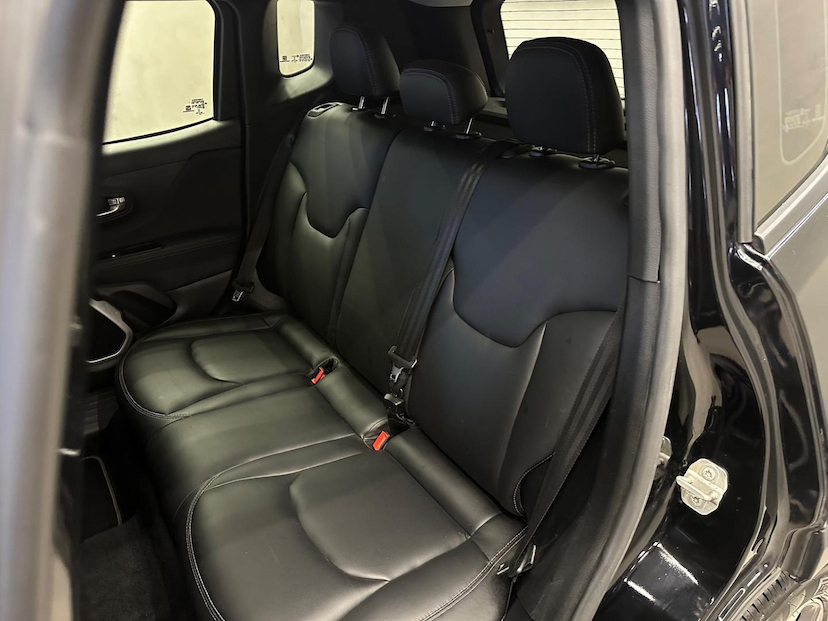 Foto do veículo JEEP RENEGADE  1.8 16V FLEX 4P 2020 22.526 KM 81.900,00