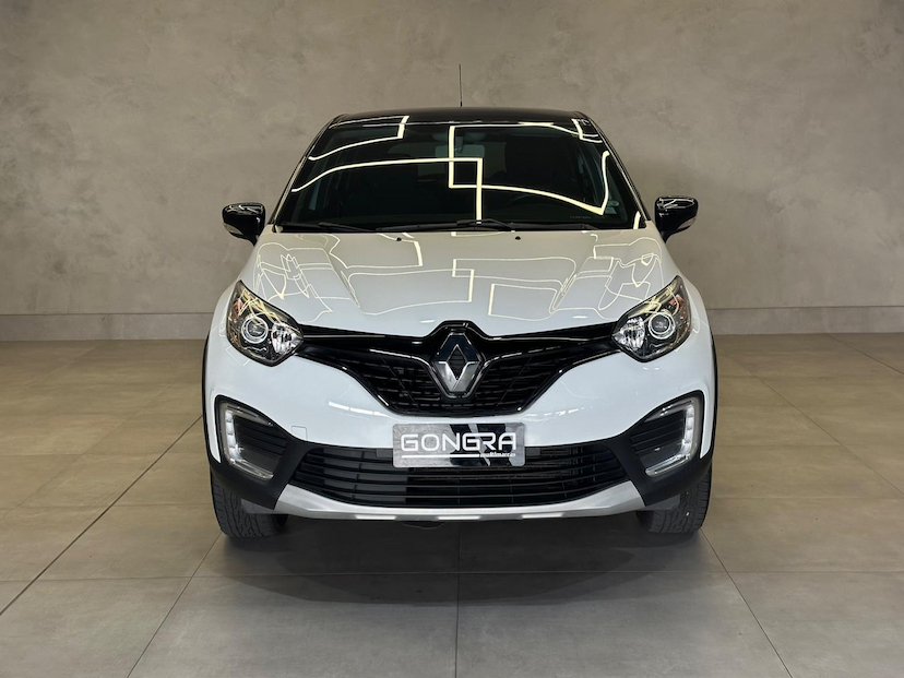 Foto do veículo RENAULT CAPTUR  ZEN 1.6 16V 5P MEC 2018 61.038 KM 73.900,00