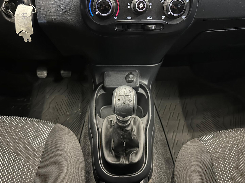 Foto do veículo FIAT MOBI  LIKE 2024 7.631 KM 61.900,00