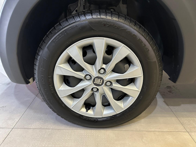 Foto do veículo FIAT MOBI  LIKE 2024 7.631 KM 61.900,00