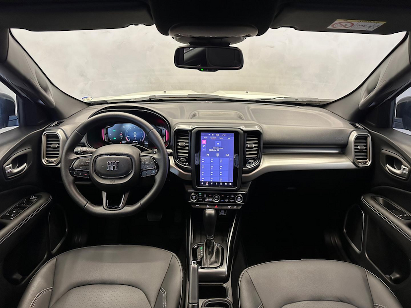 Foto do veículo FIAT TORO  VOLCANO 1.3 T270 4X2 FLEX AUT. 2023 9.320 KM 139.900,00