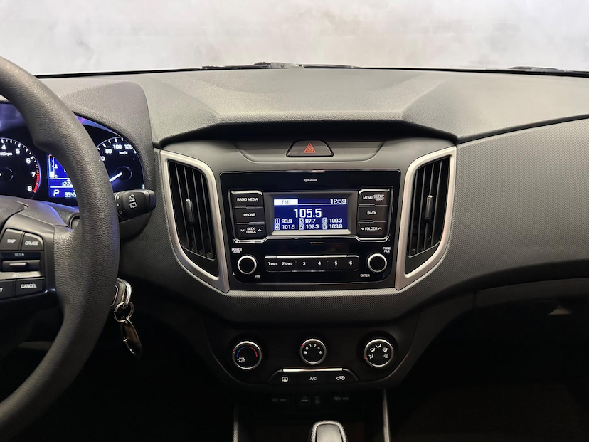Foto do veículo HYUNDAI CRETA  1.6 AT ACTION 2022 35.462 KM 94.900,00