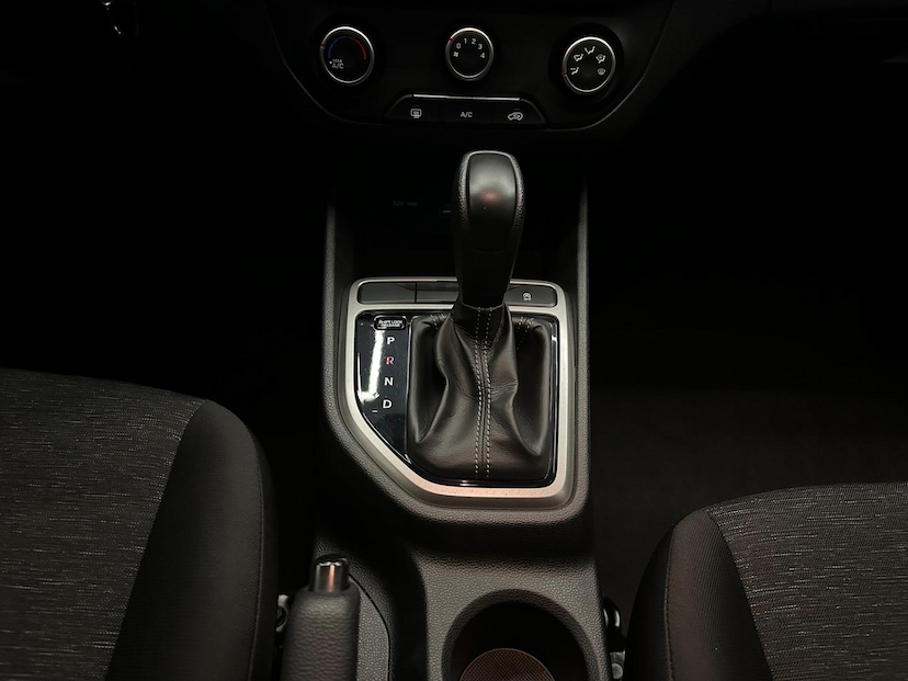 Foto do veículo HYUNDAI CRETA  1.6 AT ACTION 2022 35.462 KM 94.900,00
