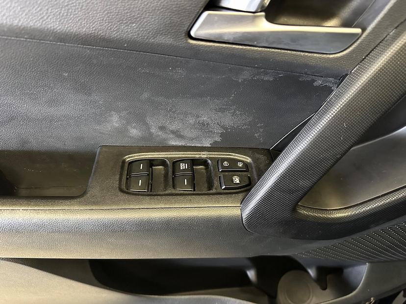 Foto do veículo HYUNDAI CRETA  1.6 AT ACTION 2022 35.462 KM 94.900,00