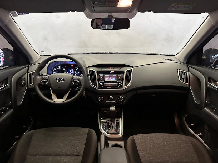 Foto do veículo HYUNDAI CRETA  1.6 AT ACTION 2022 35.462 KM 94.900,00