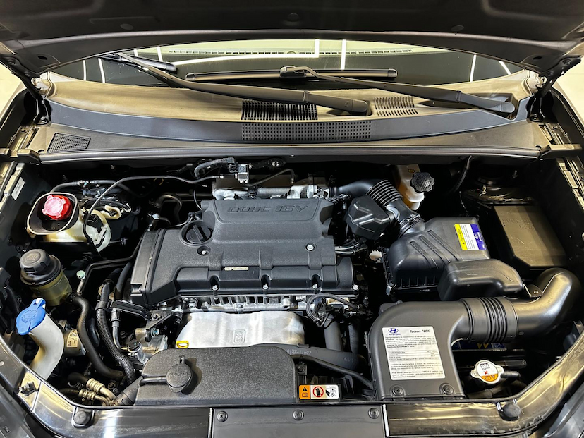 Foto do veículo HYUNDAI TUCSON  GLS 2.0 2016 87.221 KM 64.900,00