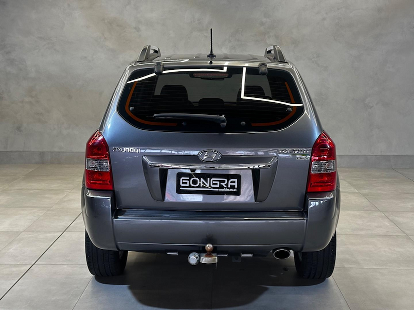 Foto do veículo HYUNDAI TUCSON  GLS 2.0 2016 87.221 KM 64.900,00