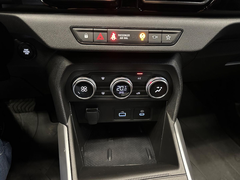 Foto do veículo RENAULT KARDIAN  PREM. ED FLEX 1.0 TB 12V 5P AUT. 2025 70 KM 119.900,00