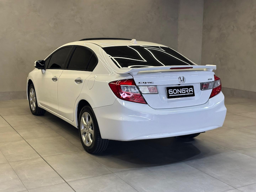 Foto do veículo HONDA CIVIC  SEDAN EXS 1.8 FLEX 16V AUT. 4P 2013 133.452 KM 77.900,00