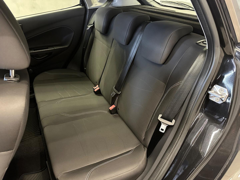 Foto do veículo FORD FIESTA  16SE 2017 80.036 KM 51.900,00