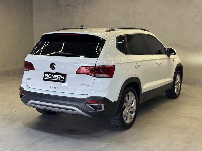 Foto do veículo VOLKSWAGEN TAOS  COMFORTLINE 1.4 250 TSI FLEX AUT 2022 43.545 KM 129.900,00