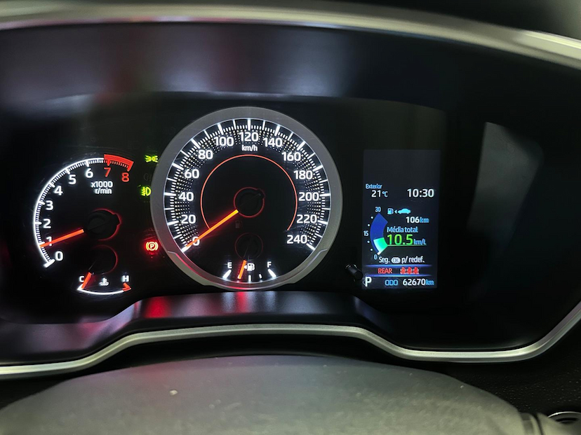 Foto do veículo TOYOTA COROLLA  XEI 20 2022 62.215 KM 124.900,00