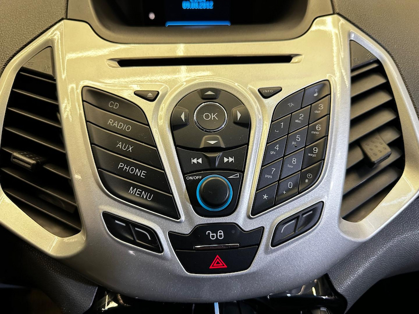 Foto do veículo FORD ECOSPORT  FREESTYLE 1.6 2013 81.903 KM 54.900,00