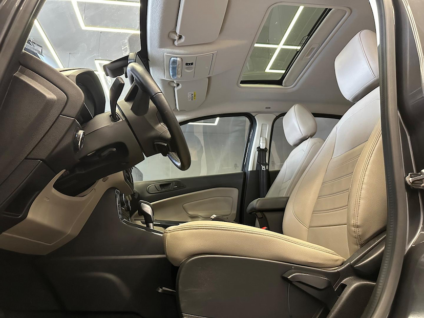 Foto do veículo FORD ECOSPORT  TIT2AT 1.5 2020 89.425 KM 79.900,00