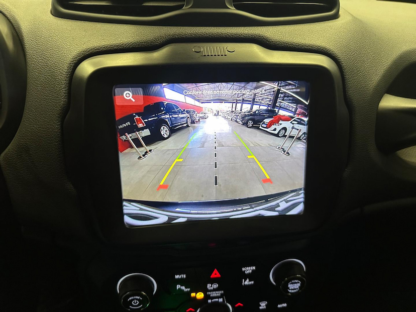 Foto do veículo JEEP RENEGADE  S T270 1.3 TB 4X4 FLEX AUT 2024 4.344 KM 139.900,00