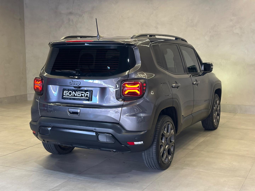 Foto do veículo JEEP RENEGADE  S T270 1.3 TB 4X4 FLEX AUT 2024 4.344 KM 139.900,00