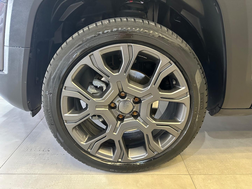 Foto do veículo JEEP RENEGADE  S T270 1.3 TB 4X4 FLEX AUT 2024 4.344 KM 139.900,00