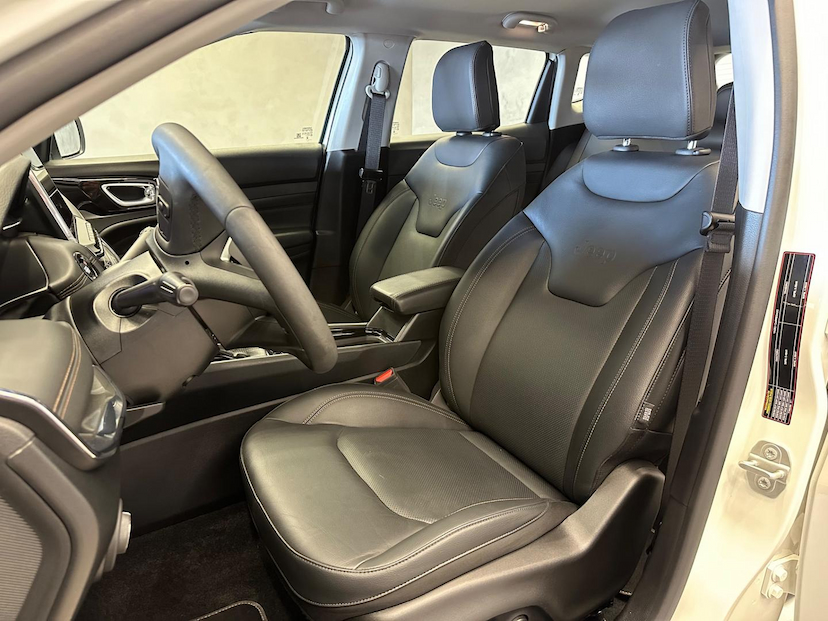 Foto do veículo JEEP COMPASS  LIMITED TF 2024 7.210 KM 176.900,00
