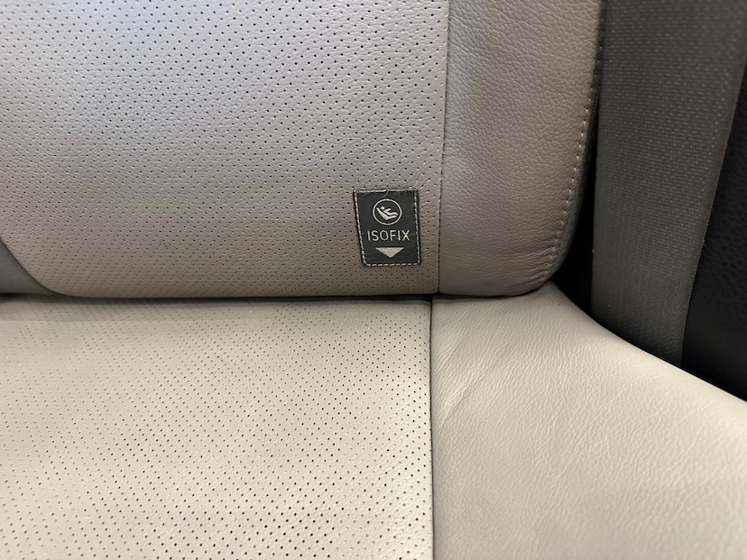 Foto do veículo TOYOTA COROLLA  GLI 1.8 CVT 2016 56.675 KM 84.900,00