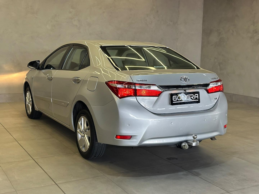 Foto do veículo TOYOTA COROLLA  GLI 1.8 CVT 2016 56.675 KM 84.900,00