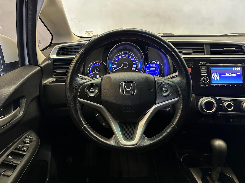 Foto do veículo HONDA WR-V WR-V EX CVT 2018 95.909 KM 76.900,00