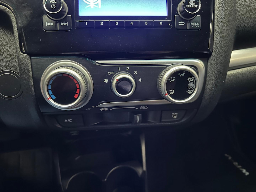 Foto do veículo HONDA WR-V WR-V EX CVT 2018 95.909 KM 76.900,00