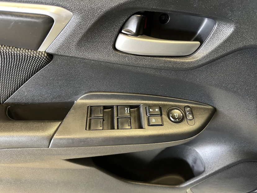 Foto do veículo HONDA WR-V WR-V EX CVT 2018 95.909 KM 76.900,00