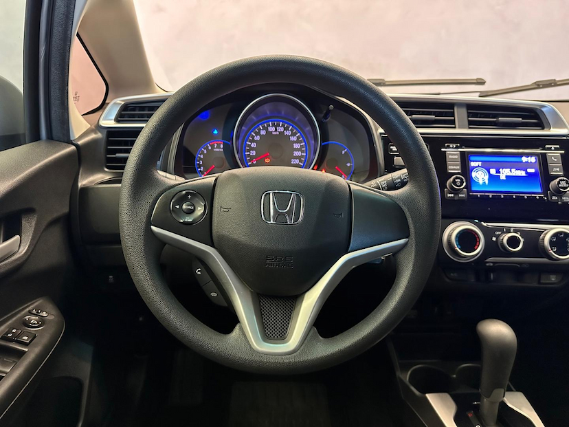 Foto do veículo HONDA FIT  1.5 LX 16V FLEX 4P AUTOMATICO 2020 42.725 KM 88.900,00