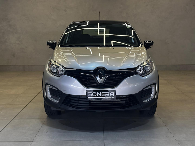 Foto do veículo RENAULT CAPTUR  LIFE 1.6 16V FLEX 5P AUT 2019 79.018 KM 75.900,00