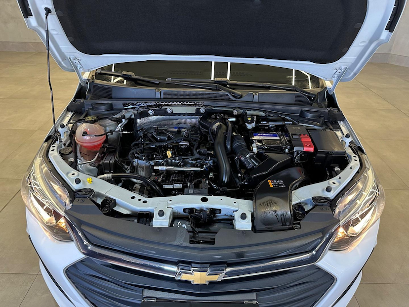 Foto do veículo CHEVROLET ONIX  1.0 TAT LTZ 2020 25.000 KM 81.900,00