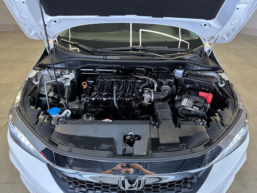 Foto do veículo HONDA CITY  HATCHBACK TOURING 1.5 FLEX 16V AUT 2023 22.100 KM 116.900,00