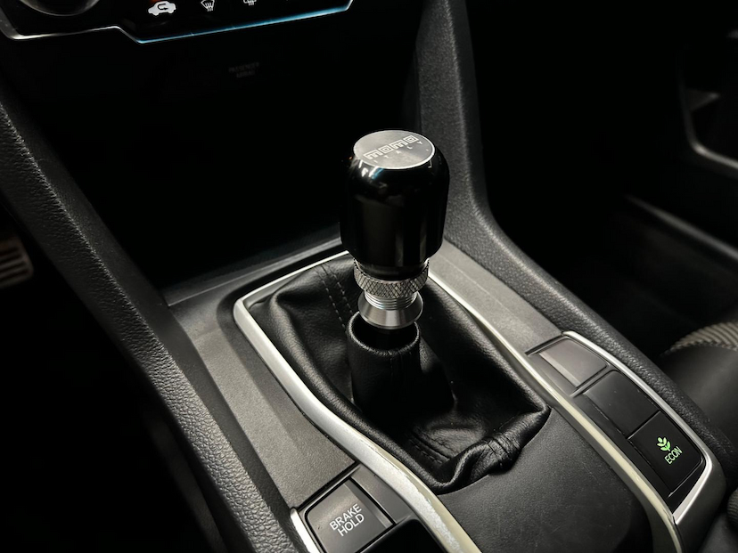 Foto do veículo HONDA CIVIC  SPORT MT 2019 67.909 KM 104.900,00