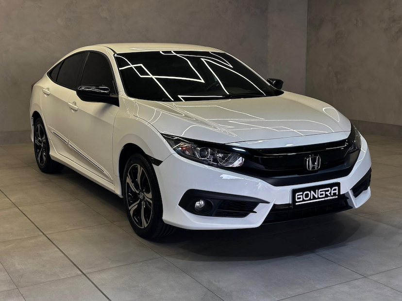 Foto do veículo HONDA CIVIC  SPORT MT 2019 67.909 KM 104.900,00