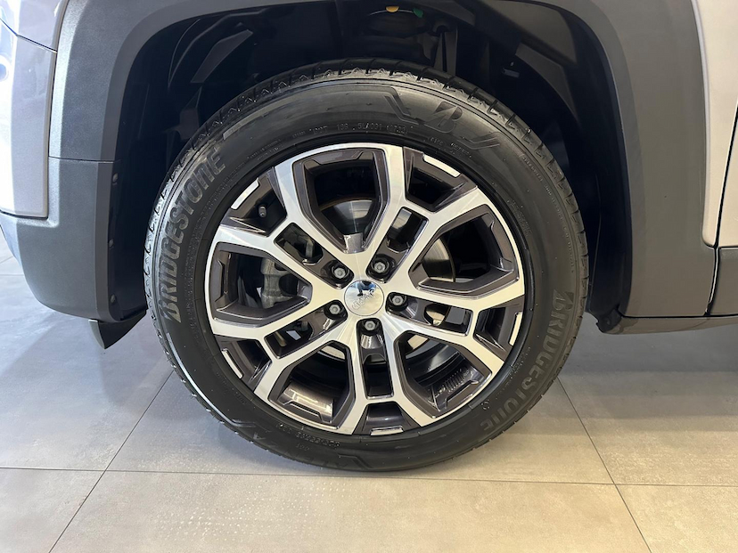 Foto do veículo JEEP RENEGADE  LONGITUDE T270 1.3 TB 4X2 FLEX AUT 2022 29.933 KM 107.900,00