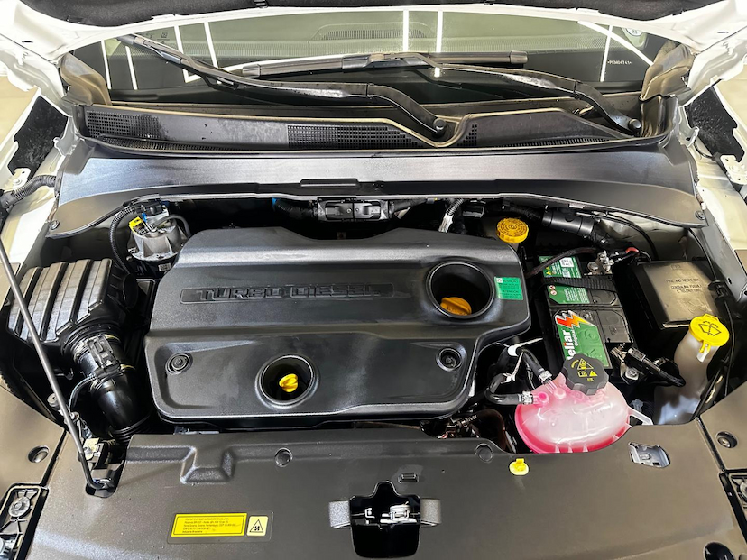 Foto do veículo JEEP COMPASS  LIMITED TD 350 2.0 4X4 DIE. AUT. 2023 15.929 KM 174.900,00