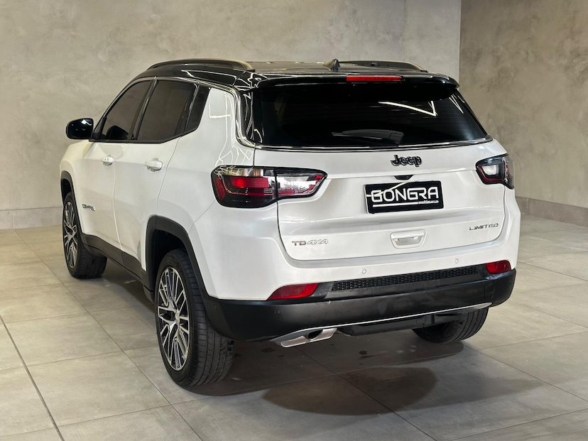 Foto do veículo JEEP COMPASS  LIMITED TD 350 2.0 4X4 DIE. AUT. 2023 15.929 KM 174.900,00