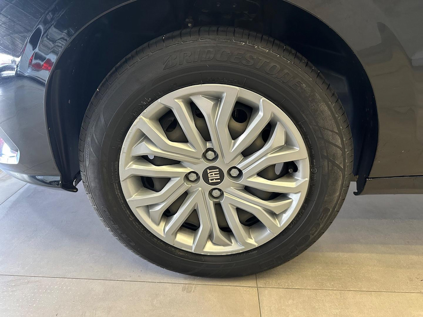 Foto do veículo FIAT ARGO  DRIVE 1.0 2022 36.424 KM 65.900,00