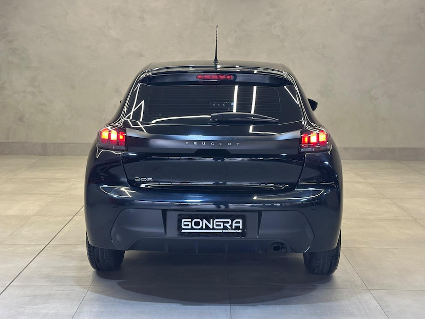 Foto do veículo PEUGEOT 208  LIKE MT 2024 5.001 KM 72.900,00