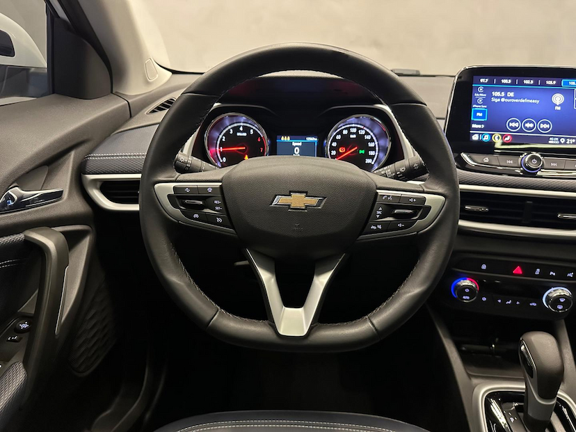 Foto do veículo CHEVROLET TRACKER  PREMIER 1.2 TURBO 12V FLEX AUT 2025 12.349 KM 138.900,00
