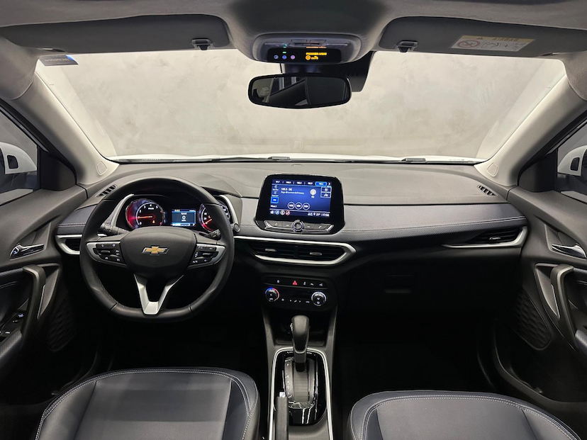 Foto do veículo CHEVROLET TRACKER  PREMIER 1.2 TURBO 12V FLEX AUT 2025 12.349 KM 138.900,00