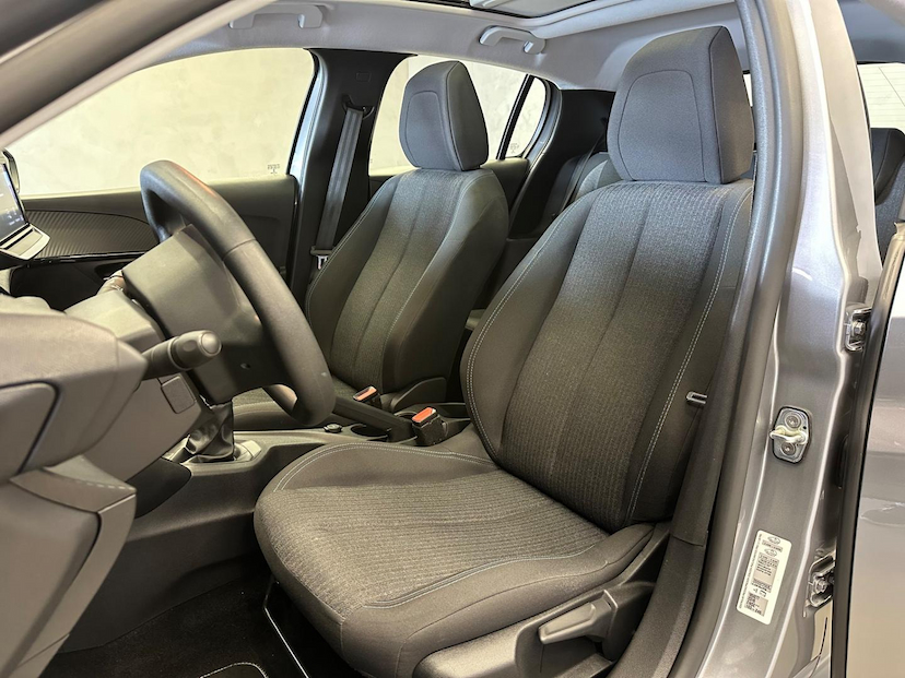 Foto do veículo PEUGEOT 208  STYLE 1.0 FLEX 6V 5P MEC 2023 20.152 KM 79.900,00