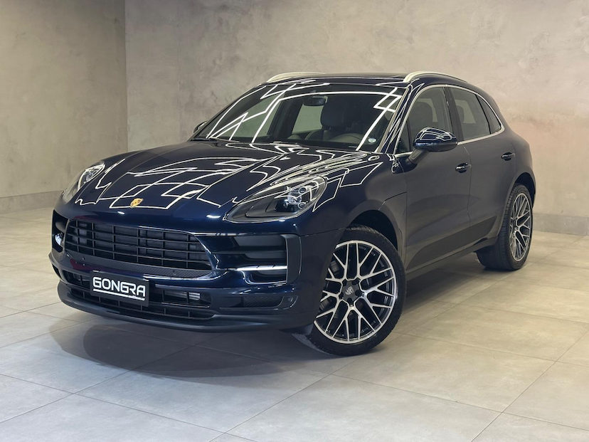 Foto do veículo PORSCHE MACAN  2.0 16V 2021 24.103 KM 375.900,00