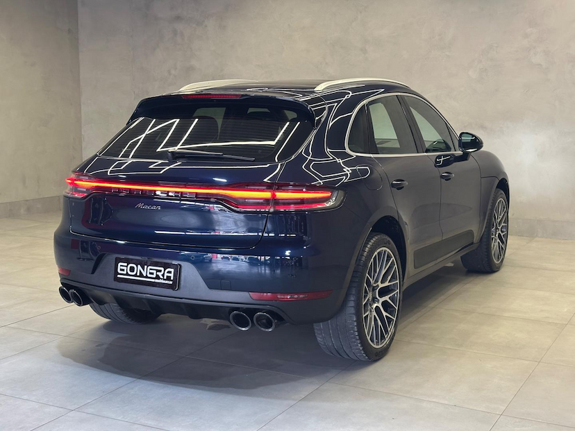 Foto do veículo PORSCHE MACAN  2.0 16V 2021 24.103 KM 375.900,00