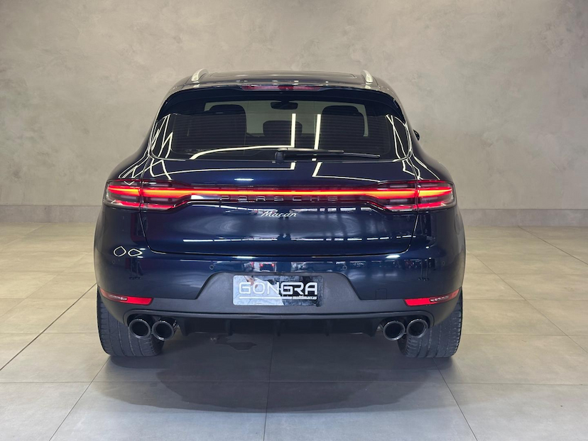 Foto do veículo PORSCHE MACAN  2.0 16V 2021 24.103 KM 375.900,00