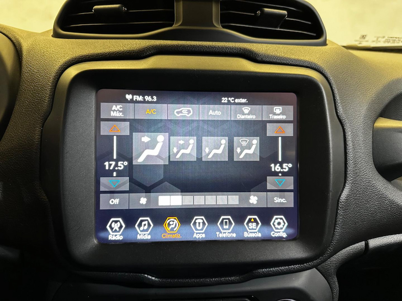 Foto do veículo JEEP RENEGADE  1.8 16V FLEX LONGITUDE 4P AUTOMATICO 2020 95.642 KM 79.900,00