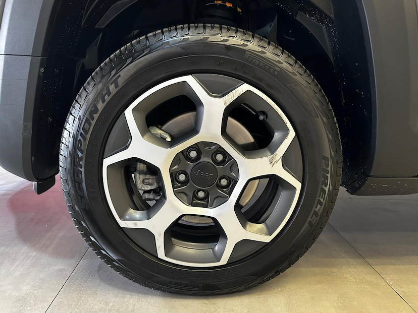 Foto do veículo JEEP RENEGADE  TH T270 4X4 2024 11.801 KM 148.900,00